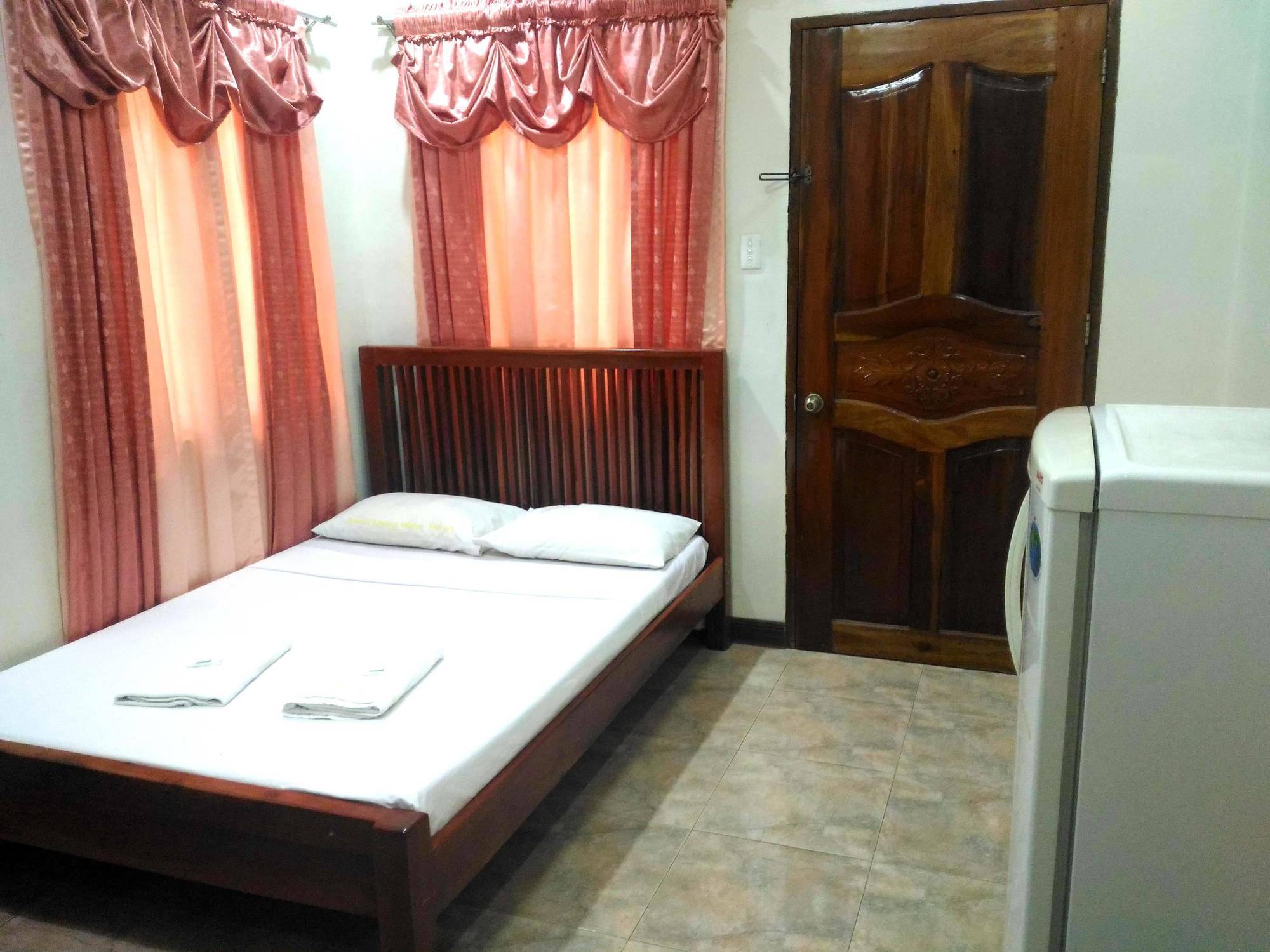 Tubod Flowing Water Resort Minglanilla Ngoại thất bức ảnh
