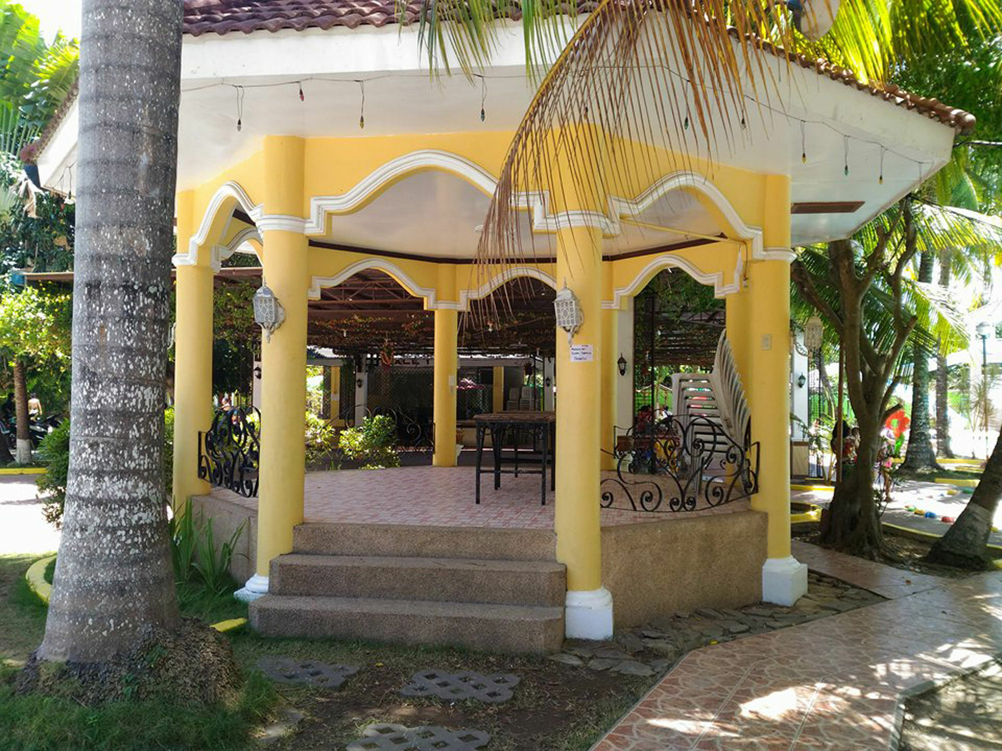 Tubod Flowing Water Resort Minglanilla Ngoại thất bức ảnh