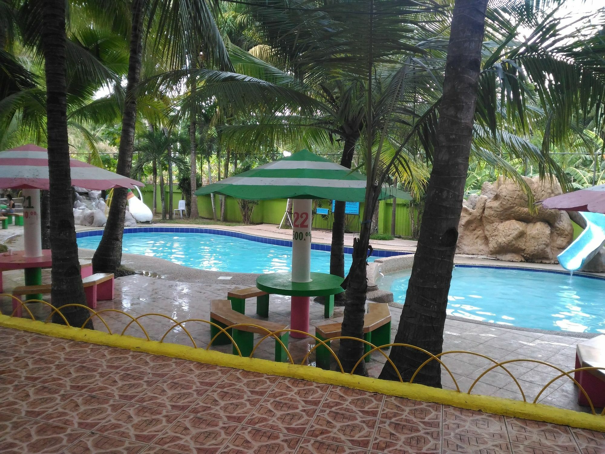 Tubod Flowing Water Resort Minglanilla Ngoại thất bức ảnh